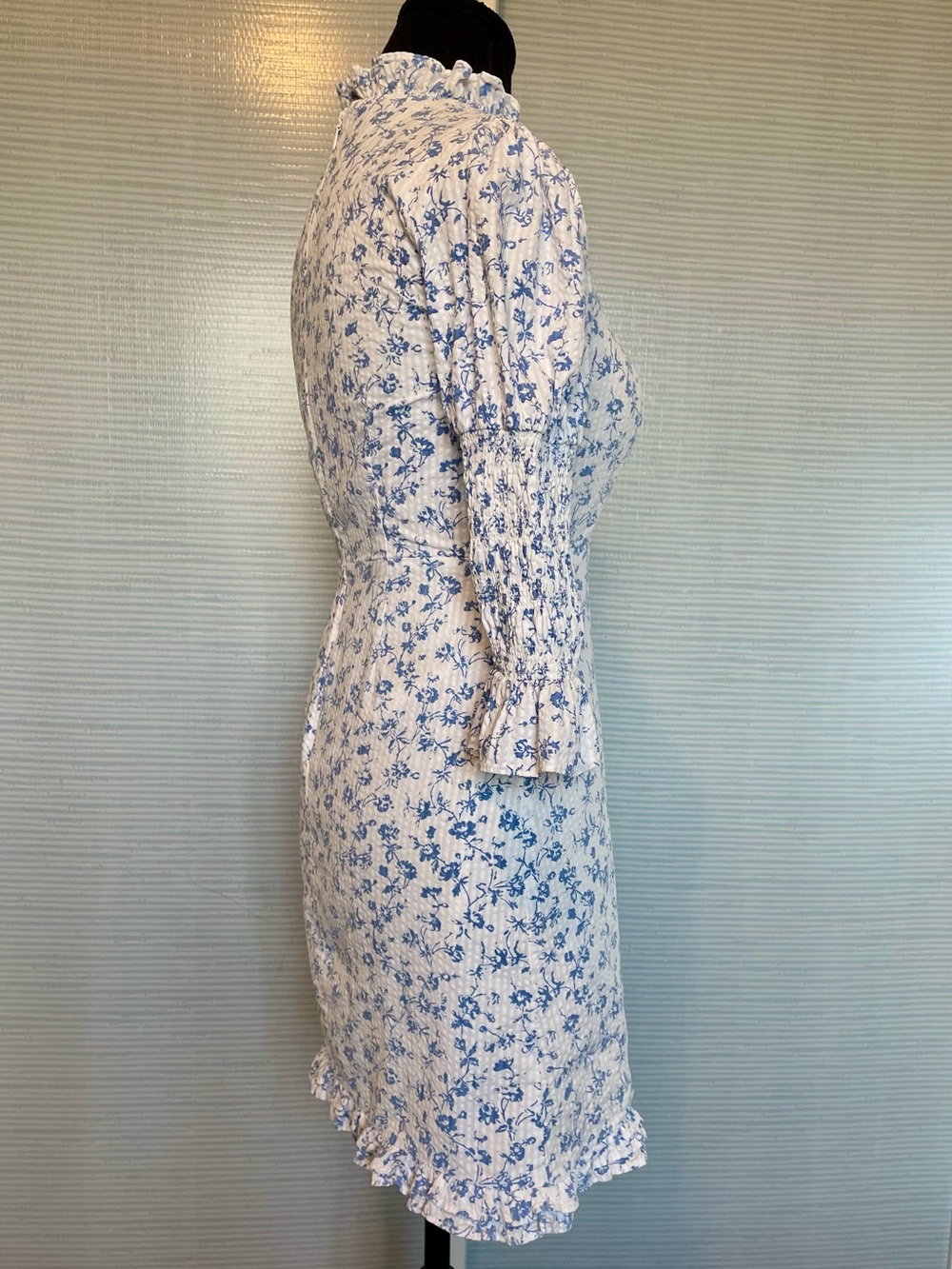 Laura Ashley x UO Maisy Mock Neck Mini Dress White Blue Floral Ruffle Eyelet XS - Picture 4 of 15